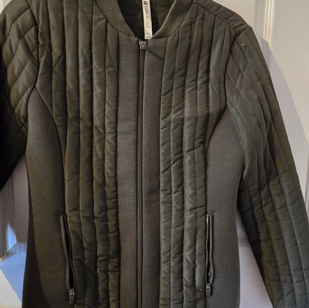 Ladies Fabletics jacket - Picture 3 of 7